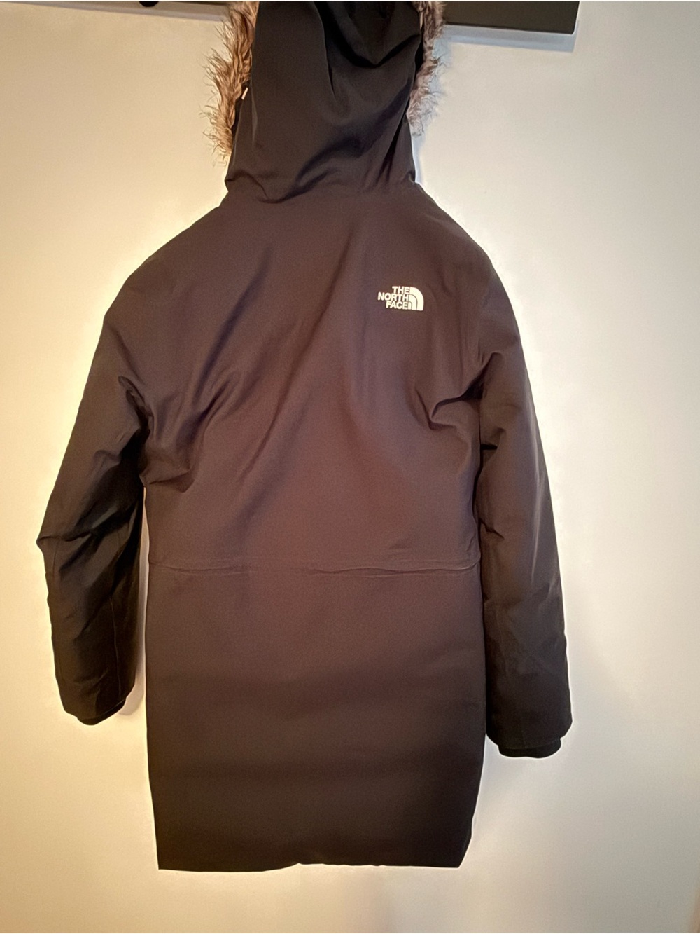 The North Face Women’s Arctic Parka - Black with Faux-Fur Hood Trim - Picture 9 of 10